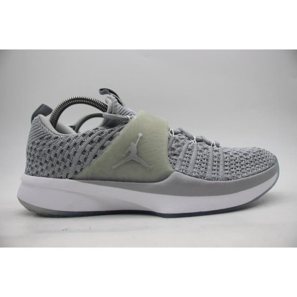 Nike Jordan Trainer 2 Men's Size 8.5 Flyknit Shoes Wolf Grey 921210-005